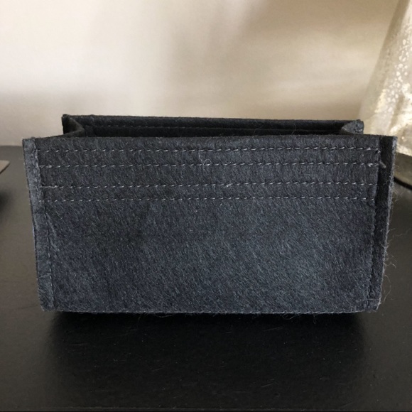 Chanel Black Caviar Square Mini - Picture 15 of 16